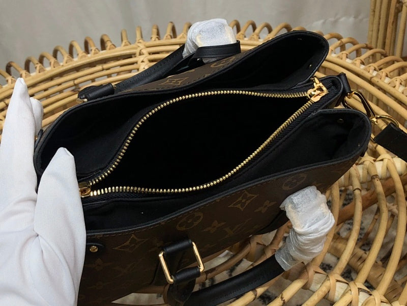 Dragons Bags ln Luxury Bag --66463