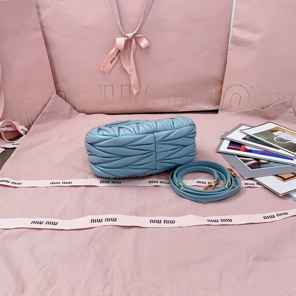 Dragons Bags Miun Miun Luxury Bag --122235