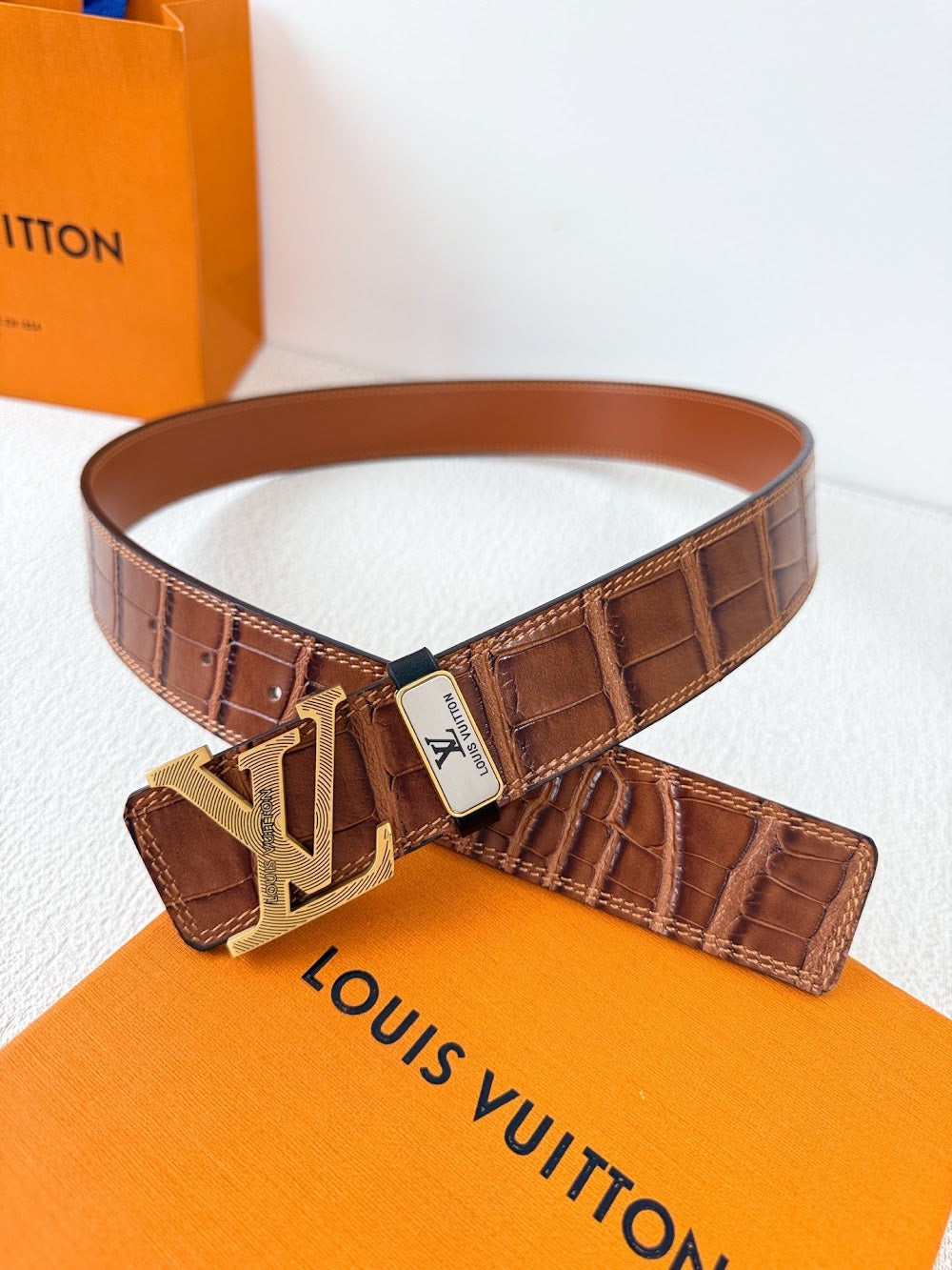 Dragons Bags ln Luxury Belt --106789