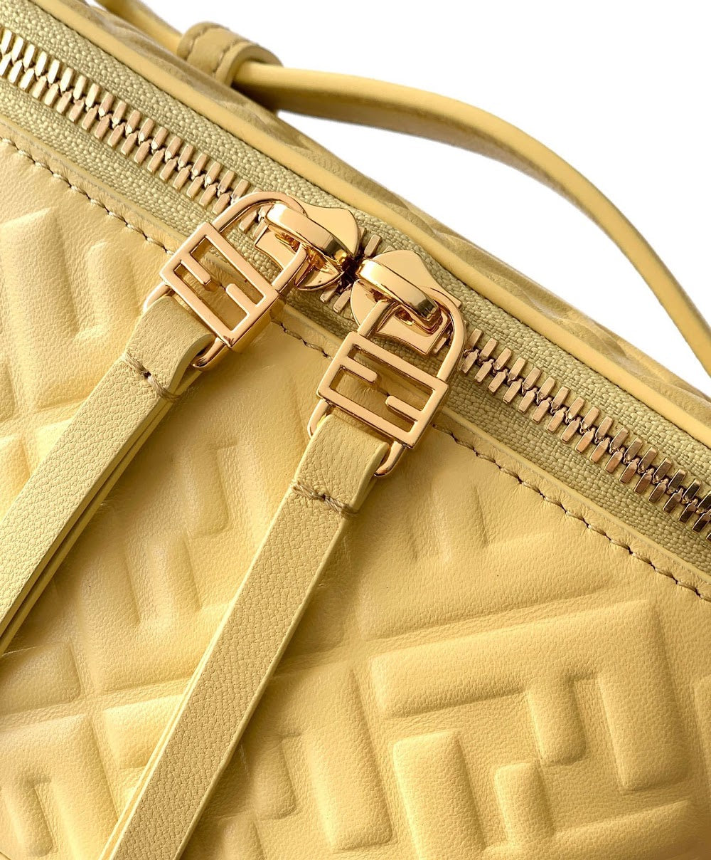 new-designer-premium-bags-nm15099