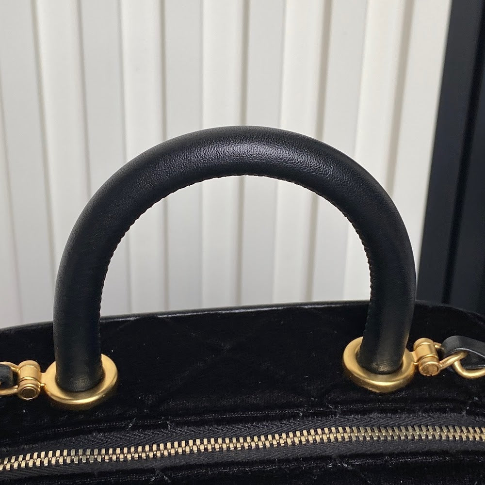 new-luxury-designer-bags-nm9836
