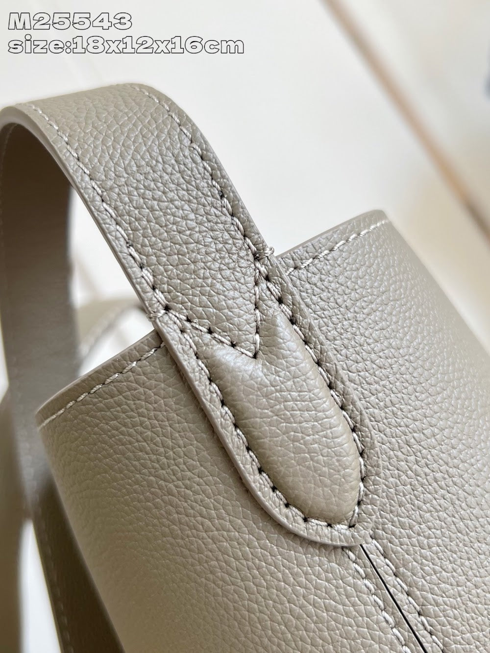 Dragons Bags ln Luxury Bag --96842