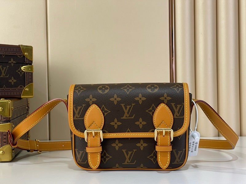 Dragons Bags ln Luxury Bag --69855