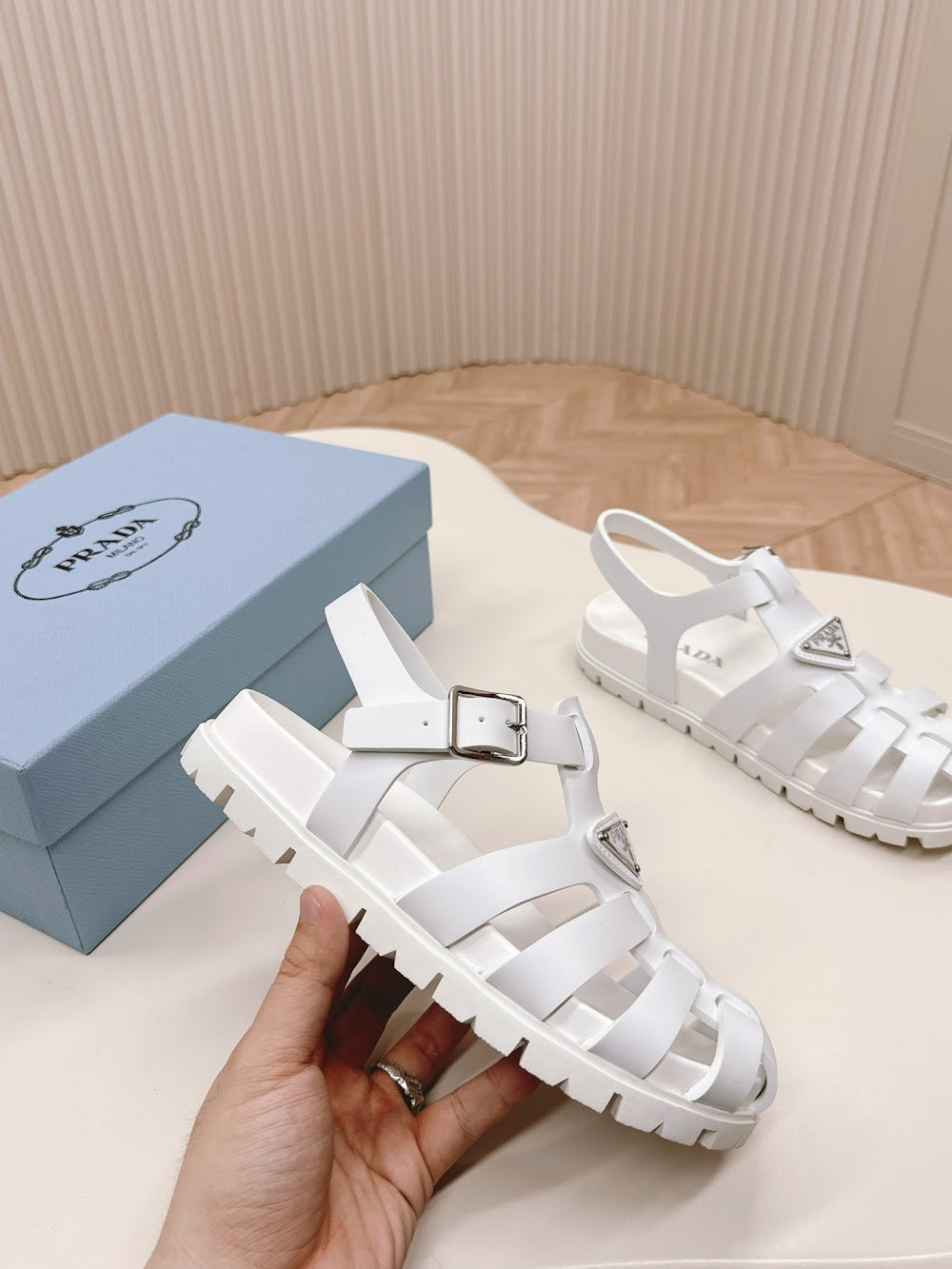 Dragons Bags Prada Luxury Heels --52812