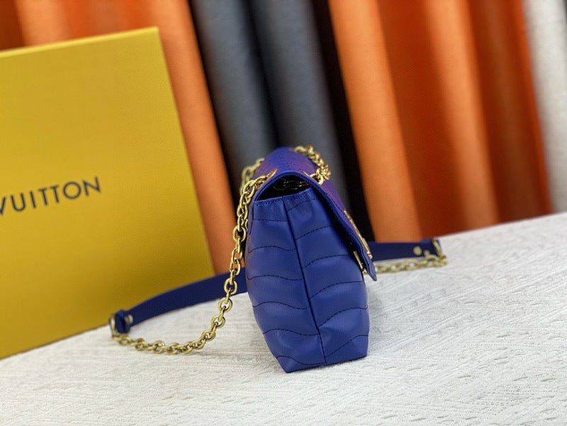 Dragons Bags ln Luxury Bag --81572