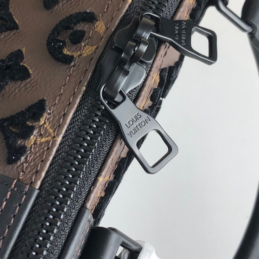 Dragons Bags ln Luxury Bag --60648