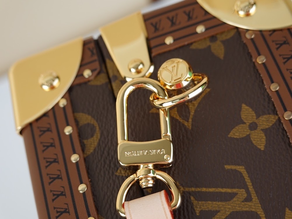 Dragons Bags ln Luxury Bag --60320