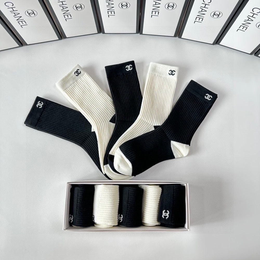 Dragons Bags Premium Luxury Socks --97806