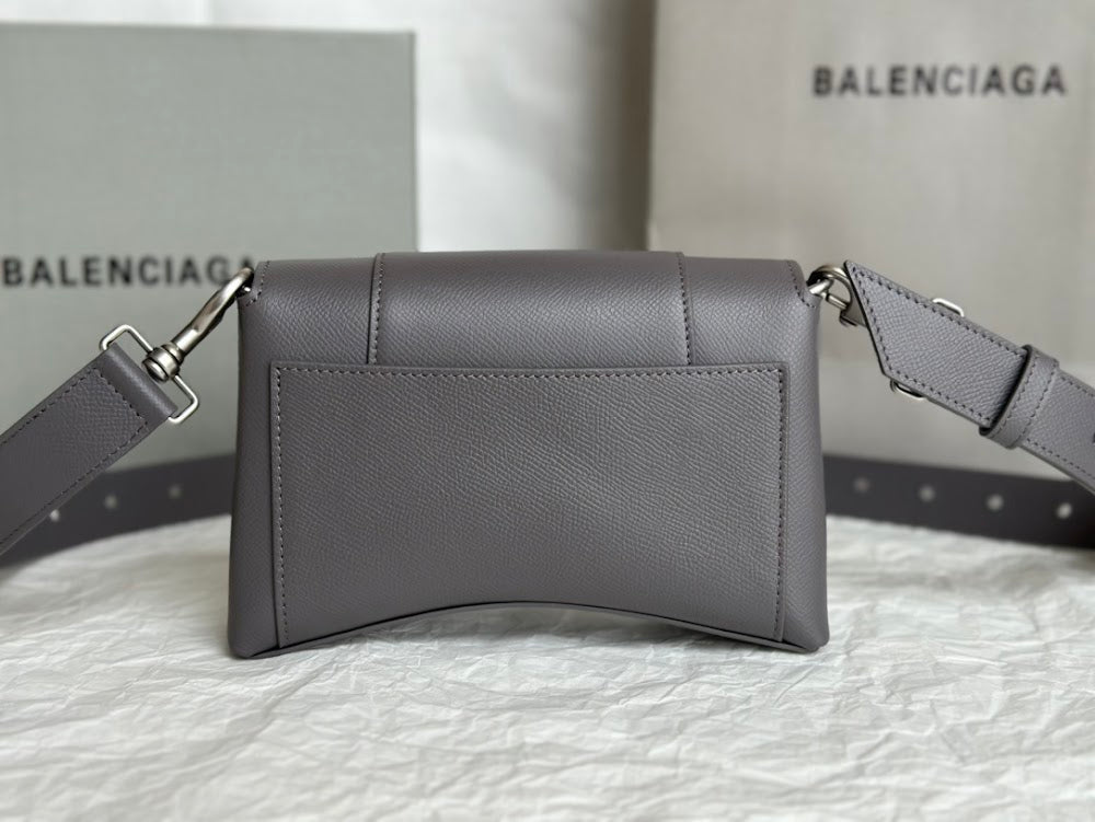 new-luxury-designer-bags-nm21543