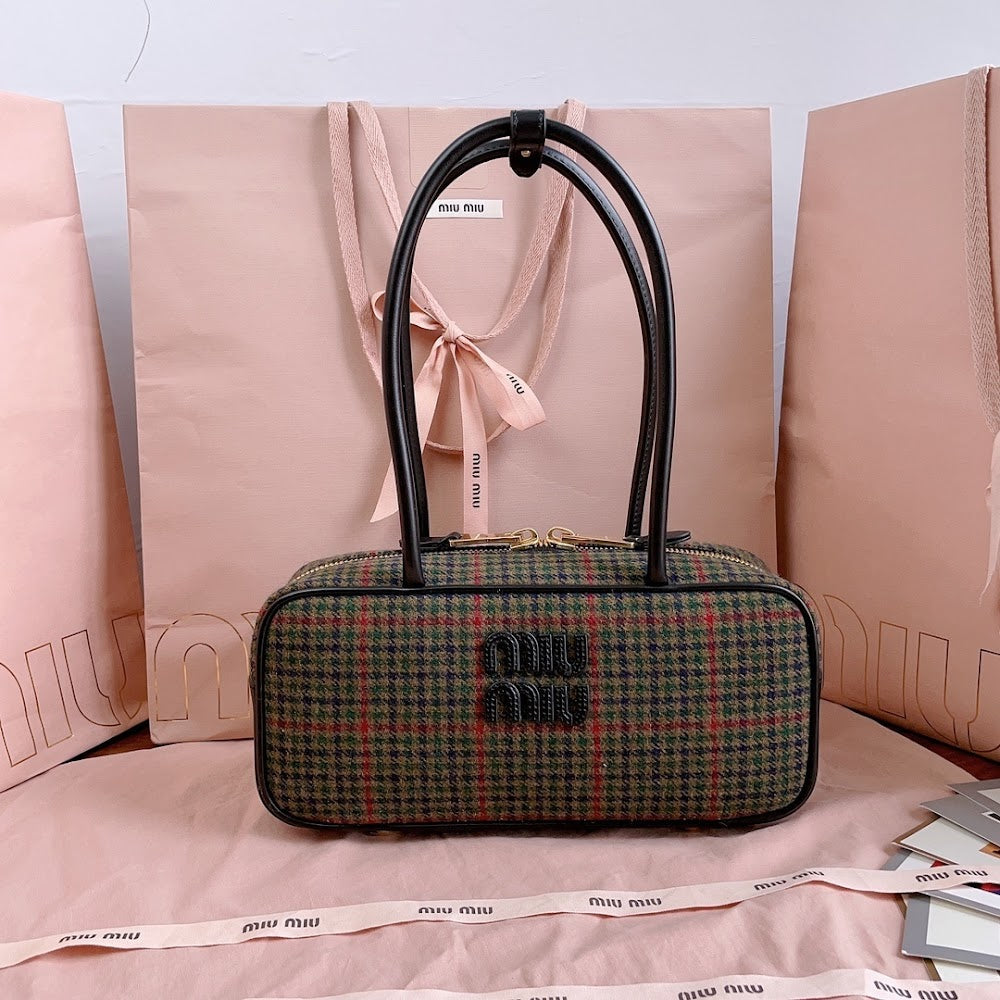 Dragons Bags Miun Miun Luxury Bag --123310