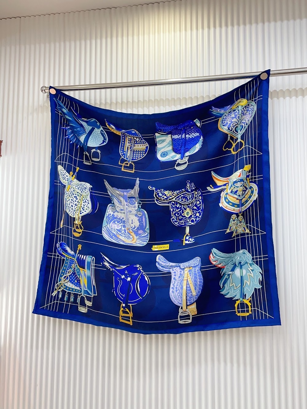 Dragons Bags Premium Designer Scarf --98820