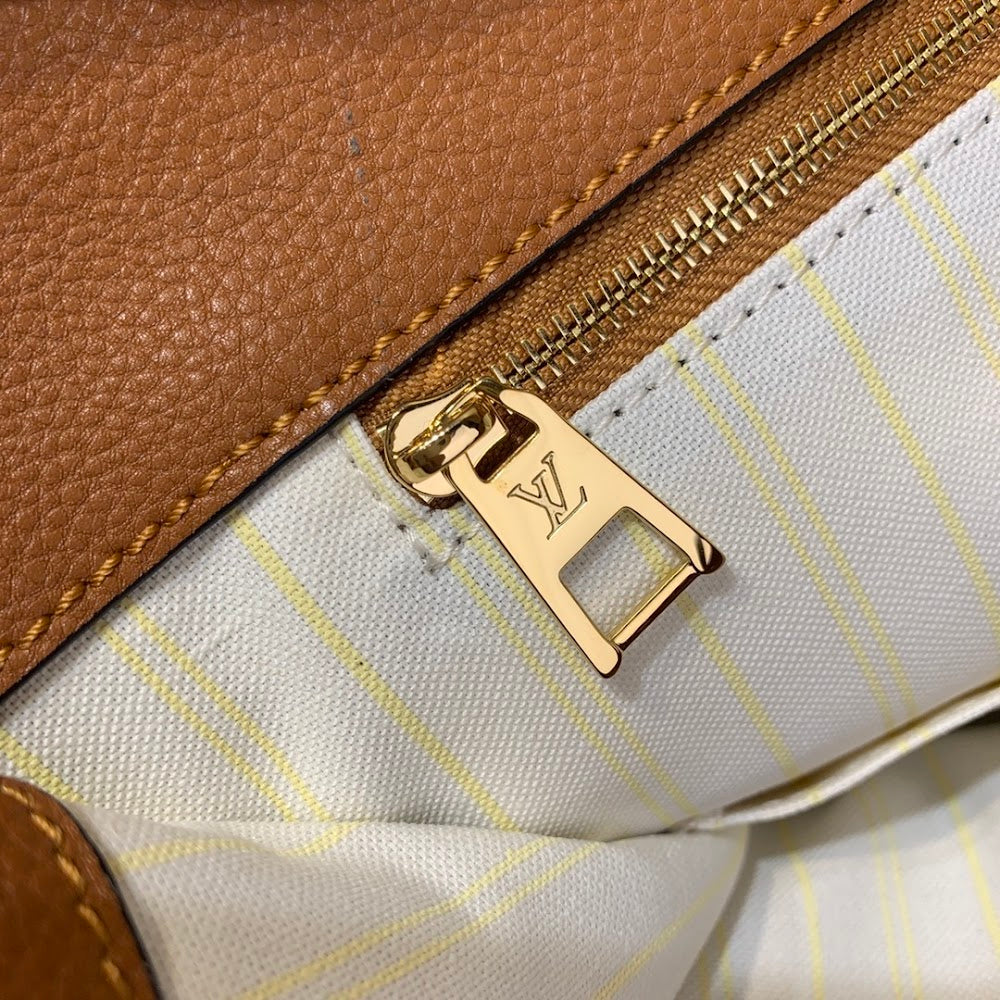 Dragons Bags ln Luxury Bag --60069
