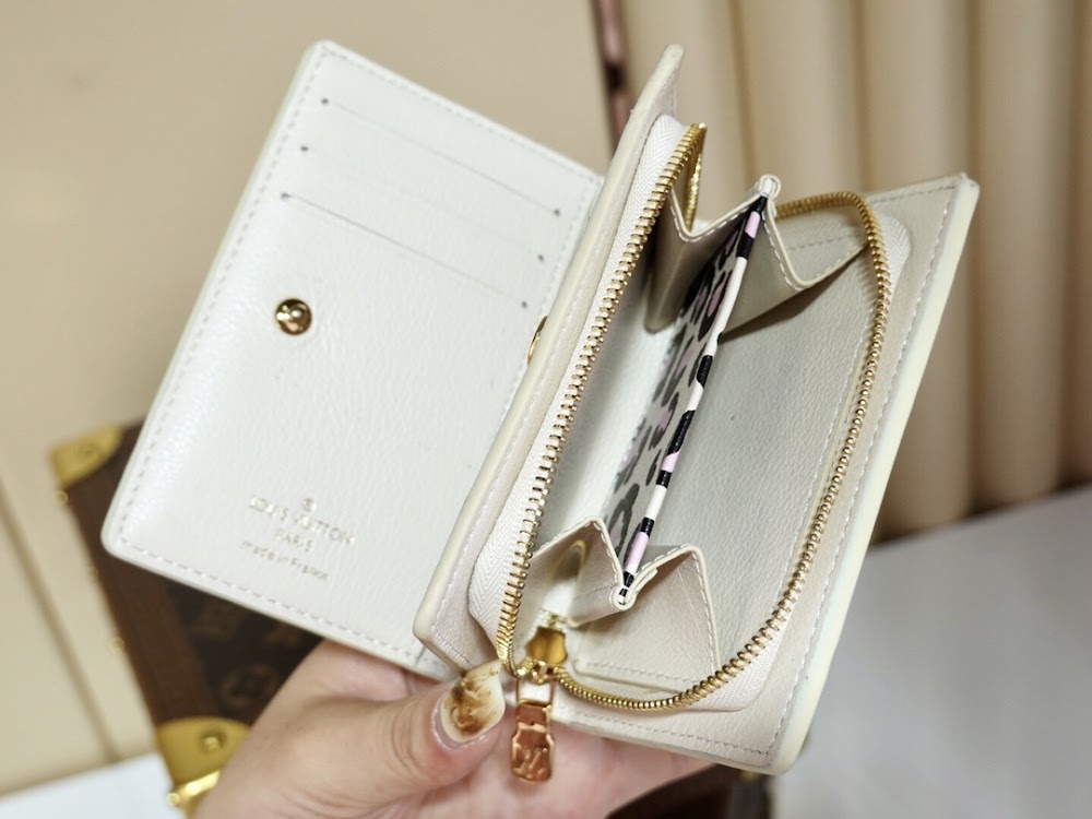 Dragons Bags ln Luxury Bag --60335