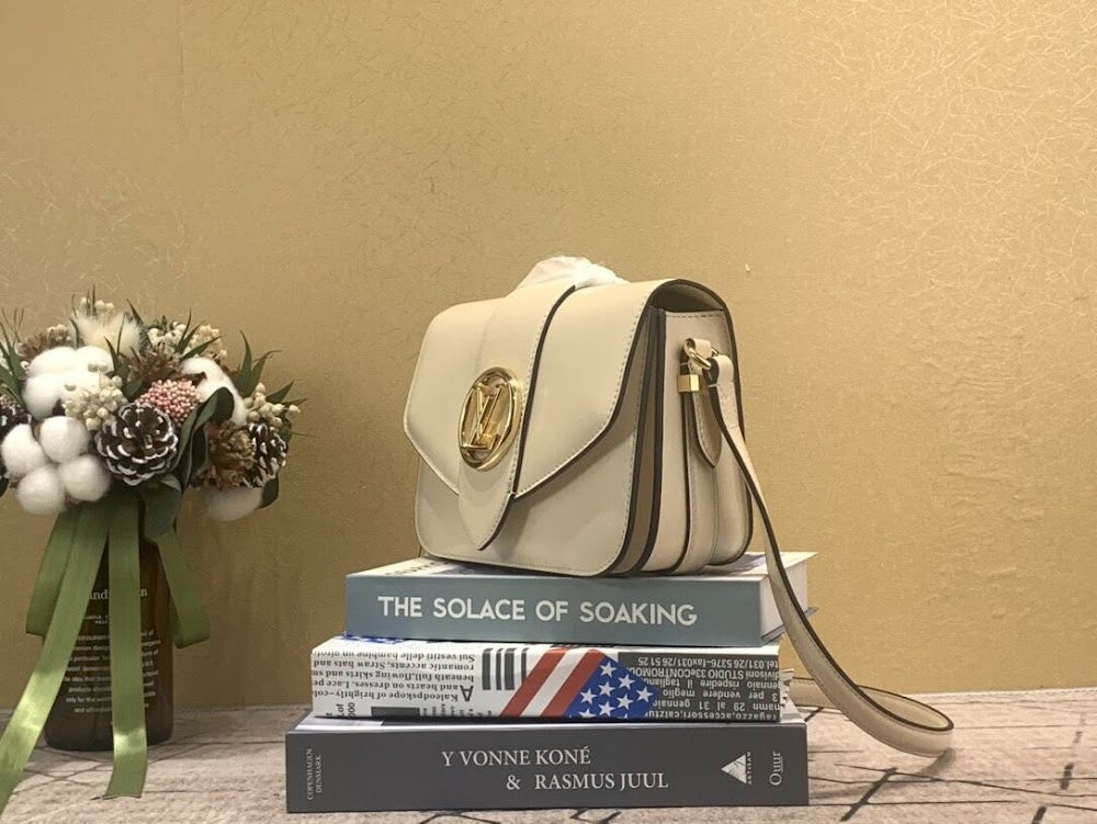 Dragons Bags ln Luxury Bag --56430