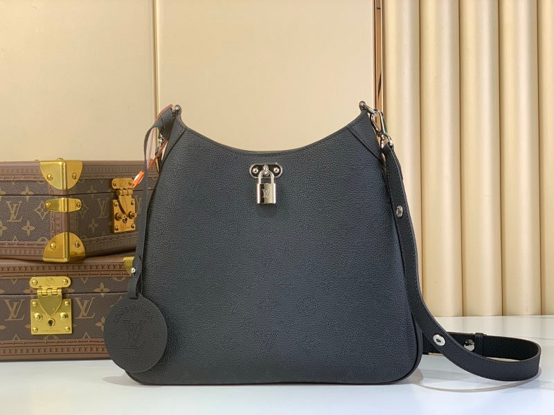 Dragons Bags ln Luxury Bag --69827