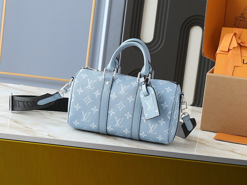 Dragons Bags ln Luxury Bag --81700