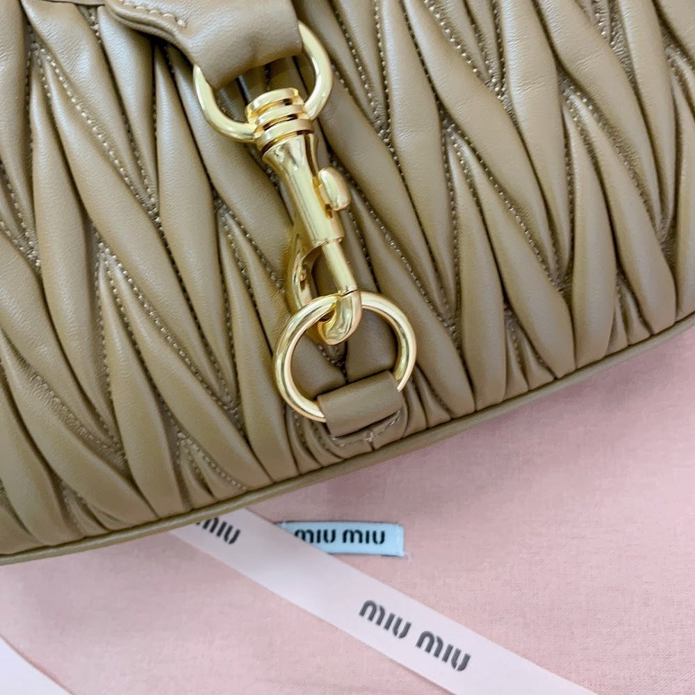 Dragons Bags Miun Miun Luxury Bag --123259