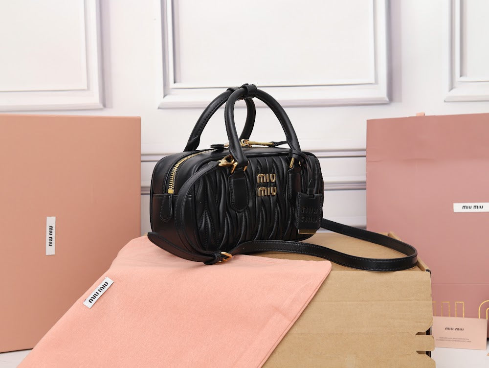 Dragons Bags Miun Miun Luxury Bag --122503