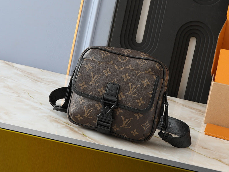 Dragons Bags ln Luxury Bag --70831