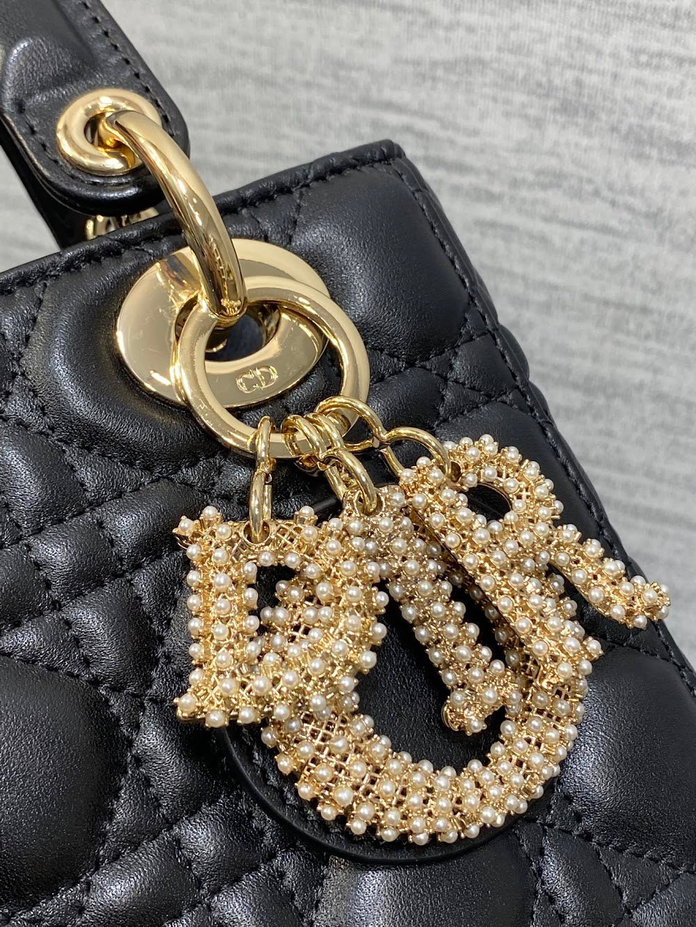 new-designer-premium-bags-nm16769