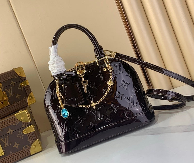 Dragons Bags ln Luxury Bag --63083