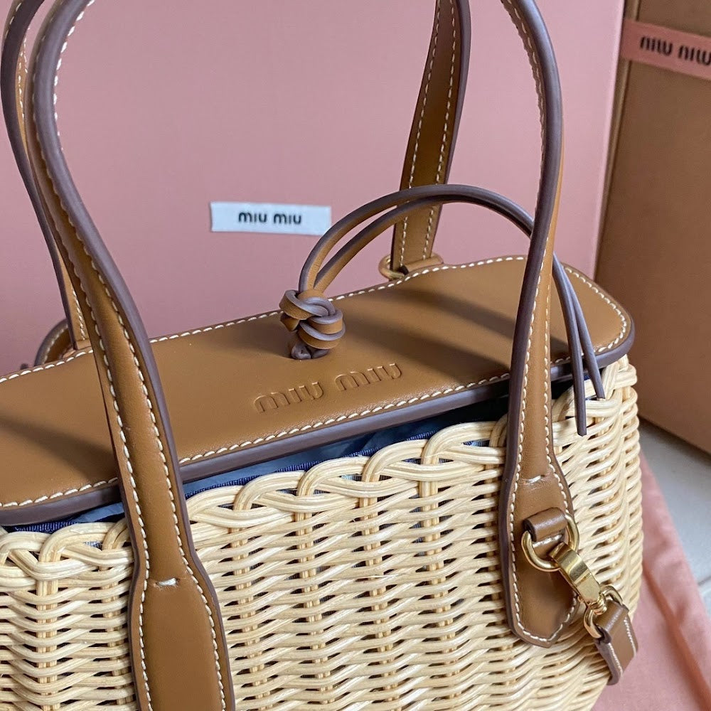 Dragons Bags Miun Miun Luxury Bag --123552