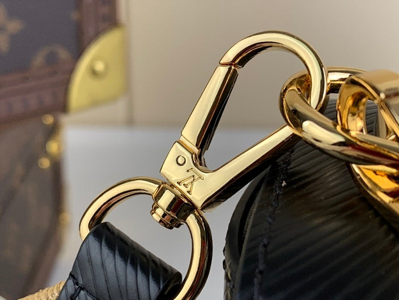 Dragons Bags ln Luxury Bag --68210