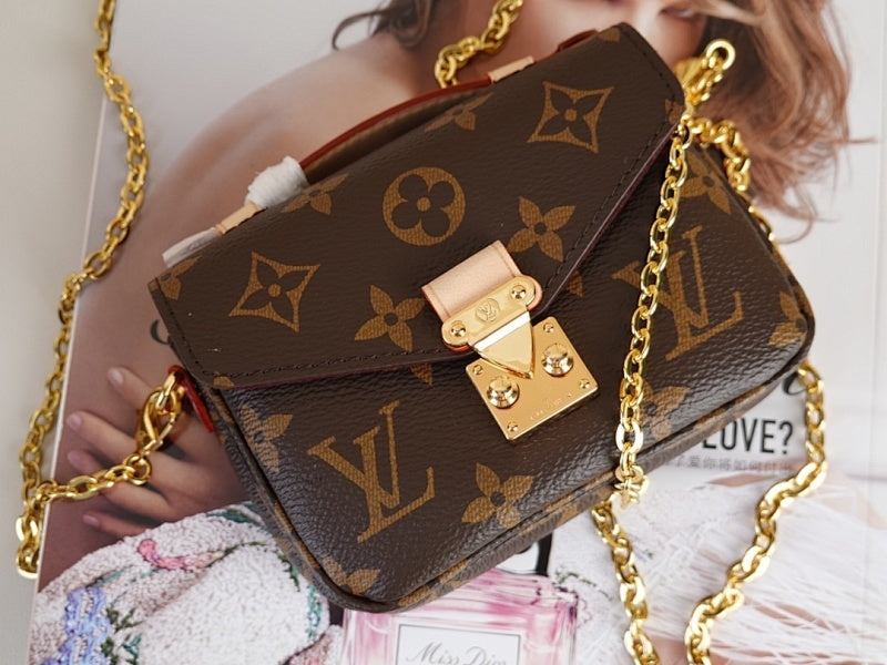 Dragons Bags ln Luxury Bag --67620