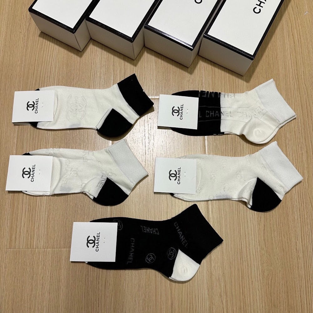Dragons Bags Premium Luxury Socks --98271