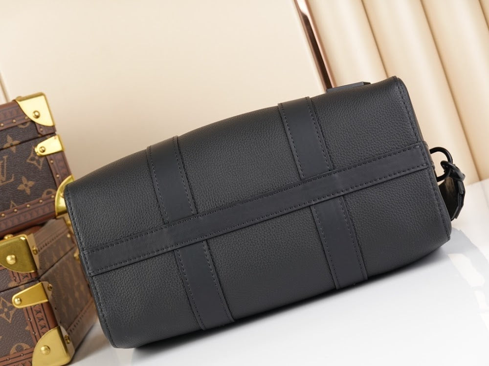 Dragons Bags ln Luxury Bag --66811