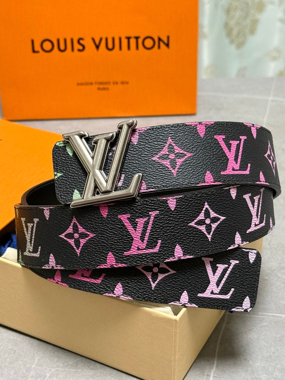 Dragons Bags ln Luxury Belt --100449