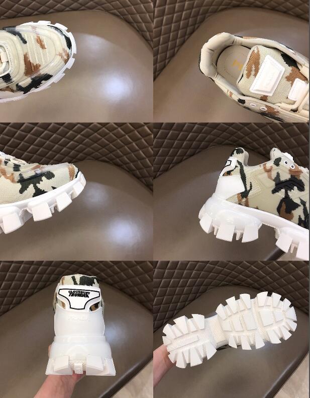Dragons Bags Detail