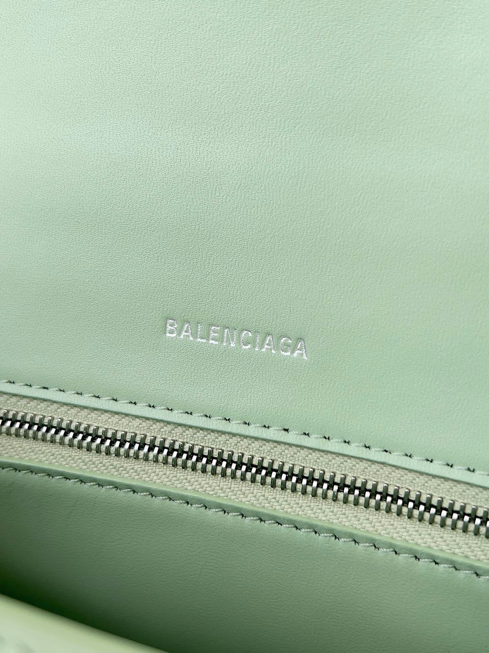 Dragons Bags Balenciaga Luxury Bag --111477