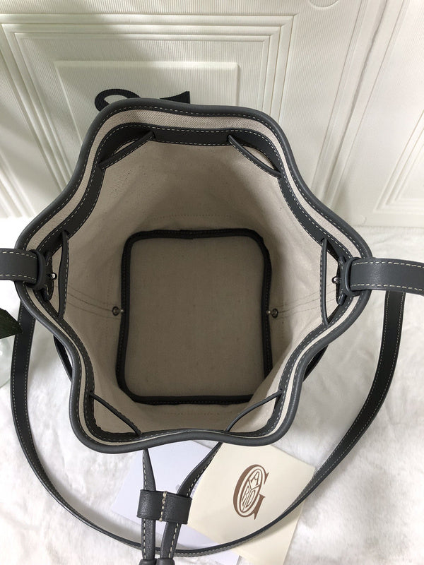 VBS - GOD Bags - 171