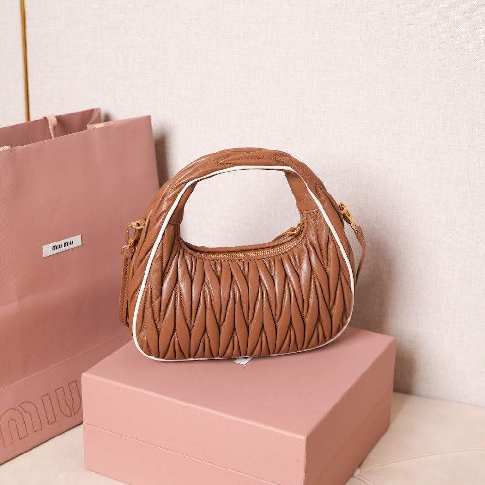 Dragons Bags Miun Miun Luxury Bag --123137