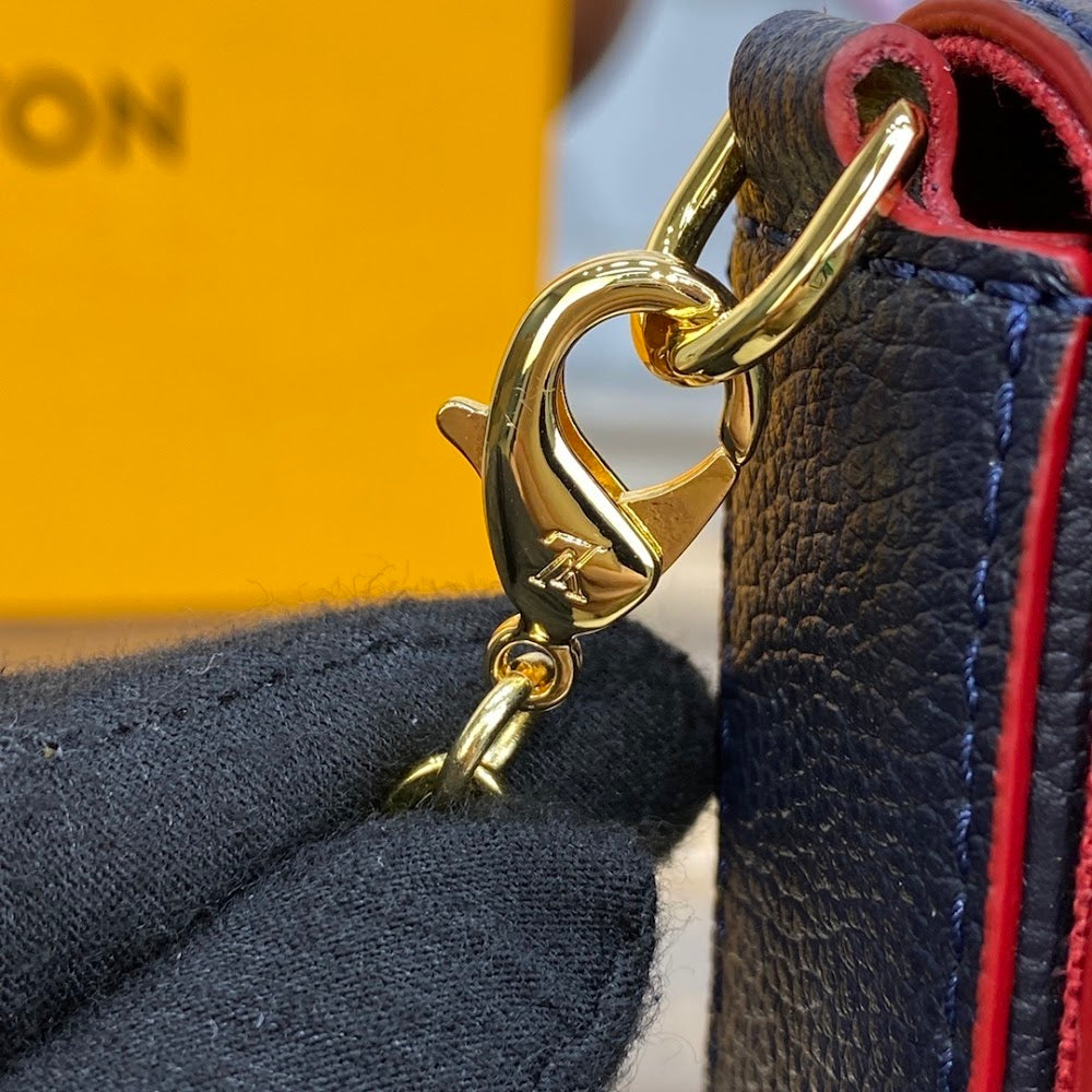 Dragons Bags ln Luxury Bag --97153