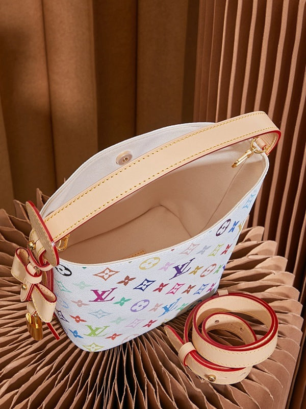 Dragons Bags ln Luxury Bag --81803