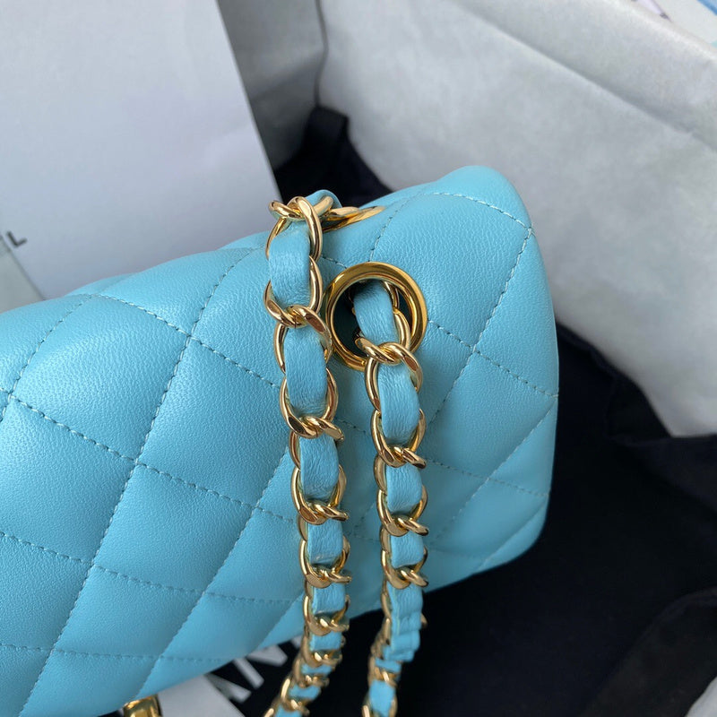 Dragons Bags Detail