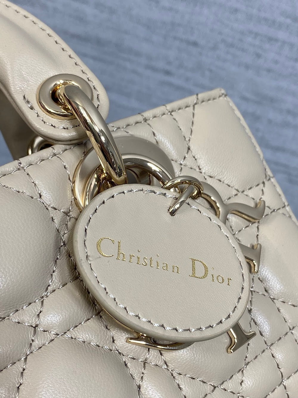 new-designer-premium-bags-nm16740