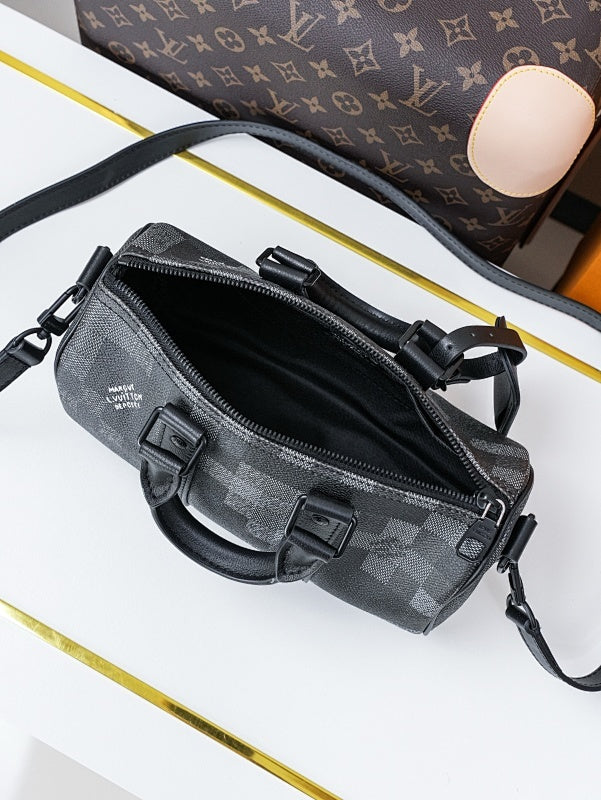 Dragons Bags ln Luxury Bag --71409