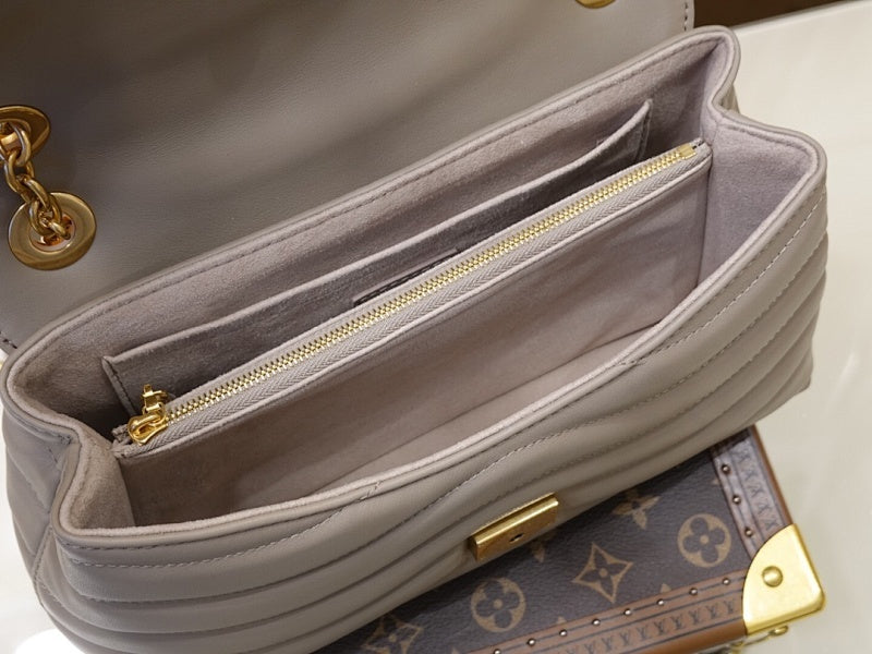 Dragons Bags ln Luxury Bag --60209