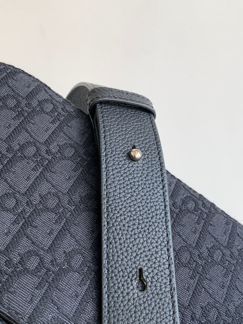 Dragons BagsDiorn Luxury Bag --115865