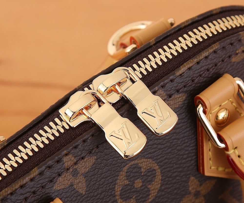 Dragons Bags ln Luxury Bag --97271