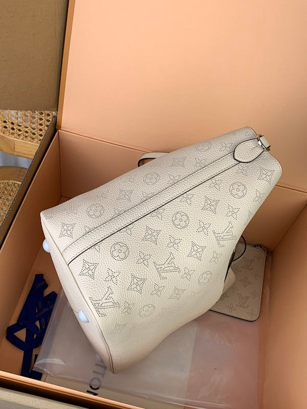 Dragons Bags ln Luxury Bag --61662