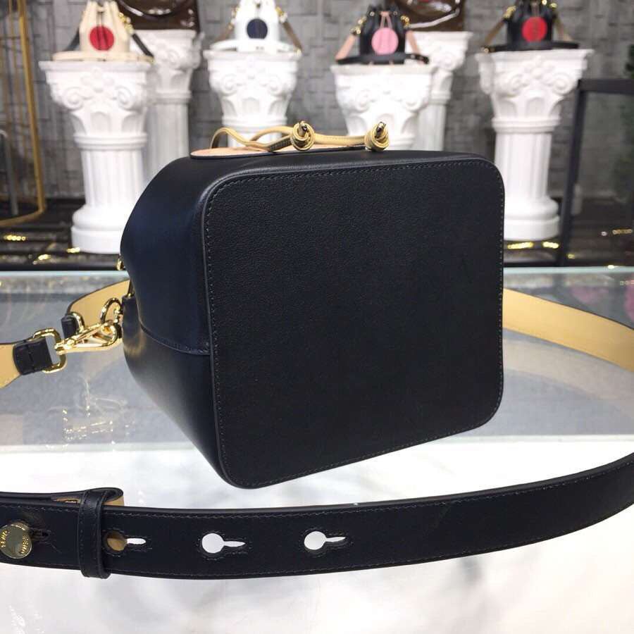 new-designer-premium-bags-nm15117