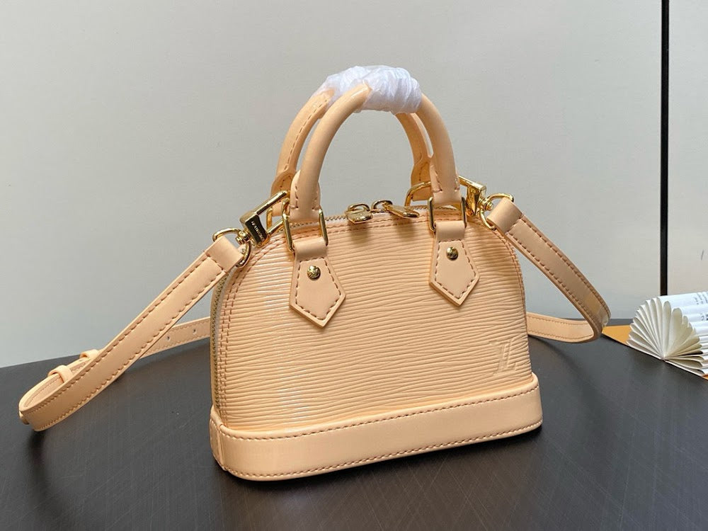 Dragons Bags ln Luxury Bag --81588