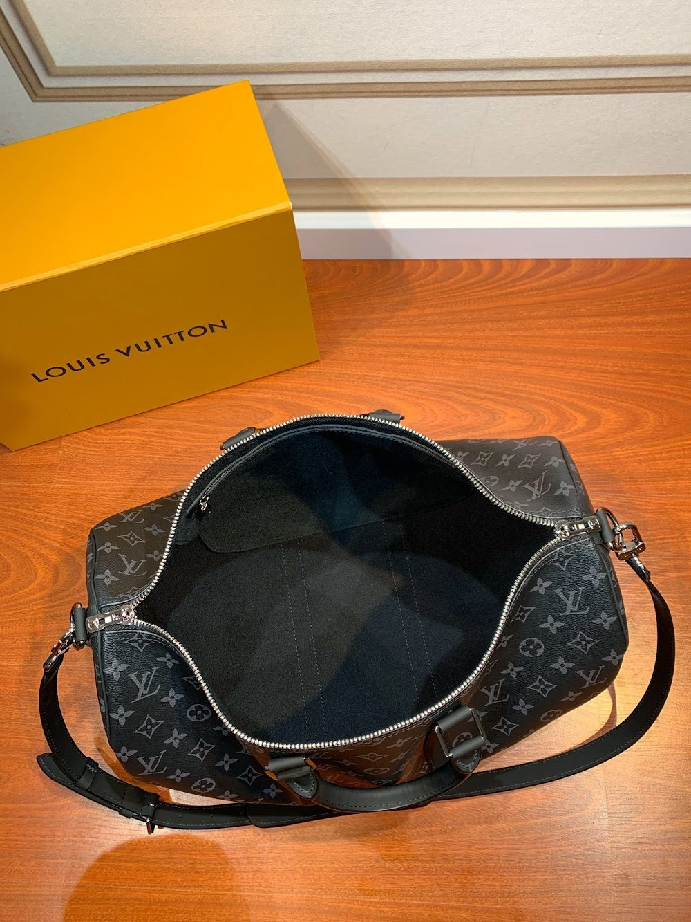 Dragons Bags ln Luxury Bag --59574