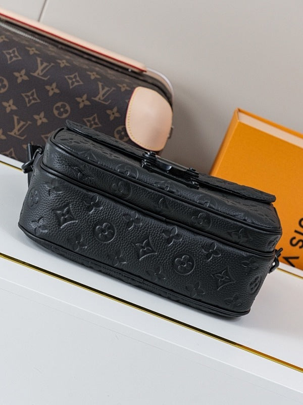 Dragons Bags ln Luxury Bag --71596
