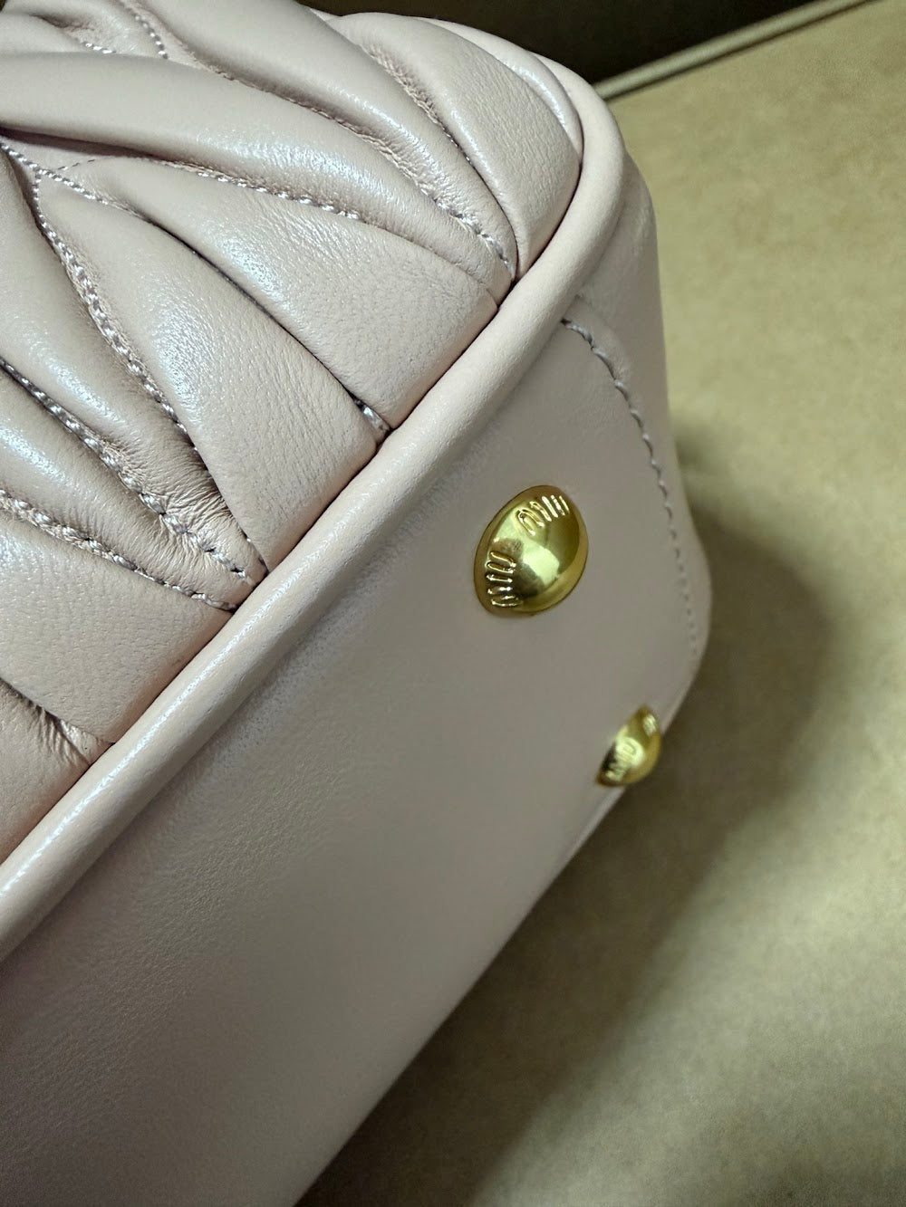 Dragons Bags Miun Miun Luxury Bag --122761