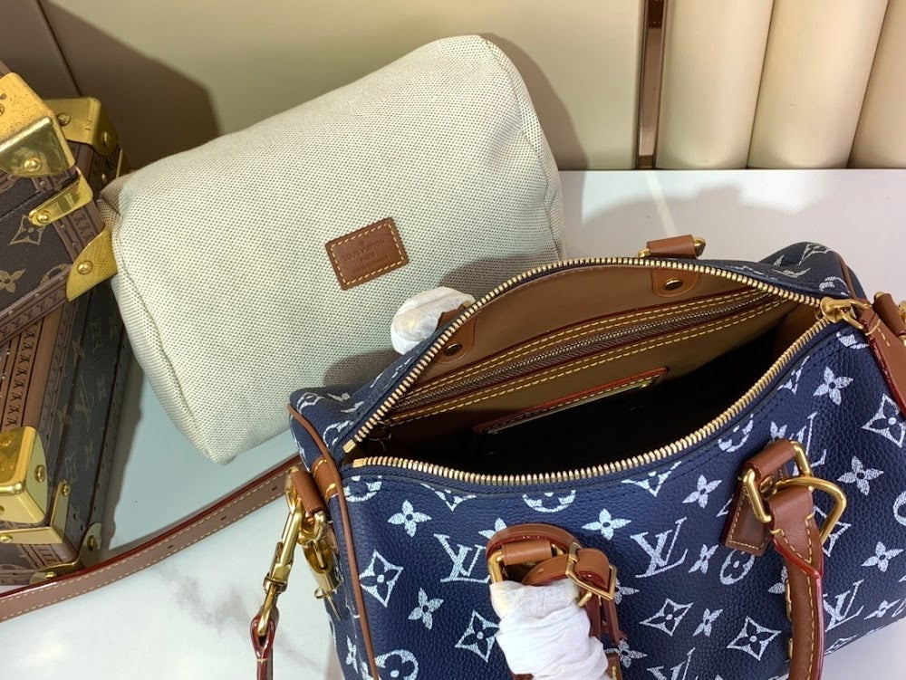Dragons Bags ln Luxury Bag --62723